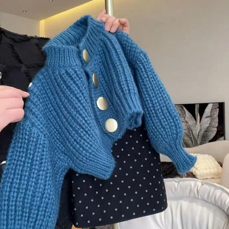 蓝色毛衣外套女童秋冬加厚单排扣针织开衫小香风波点短裙两件套装