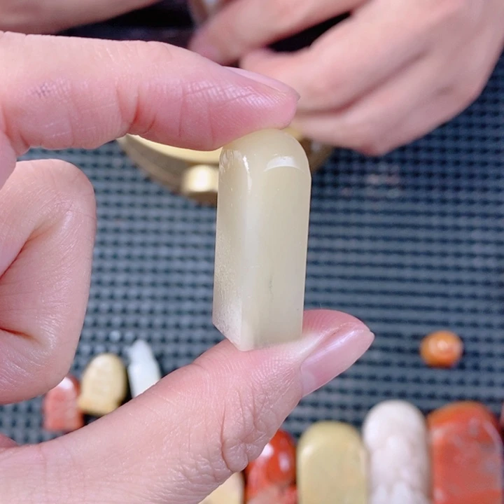 思***齐寿山石现场直播手工制作