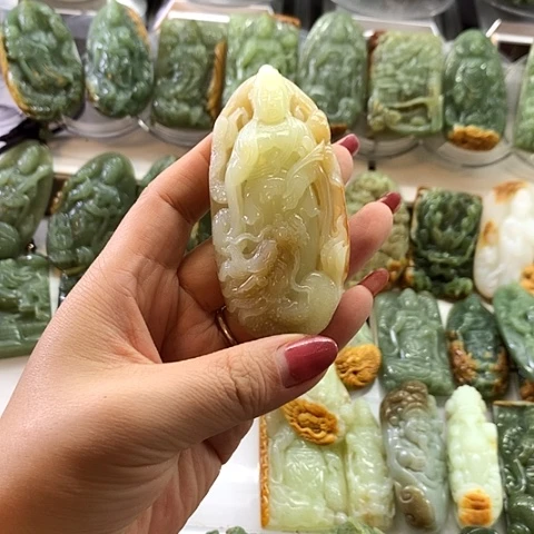 蓝***焰和田玉未镶嵌挂件