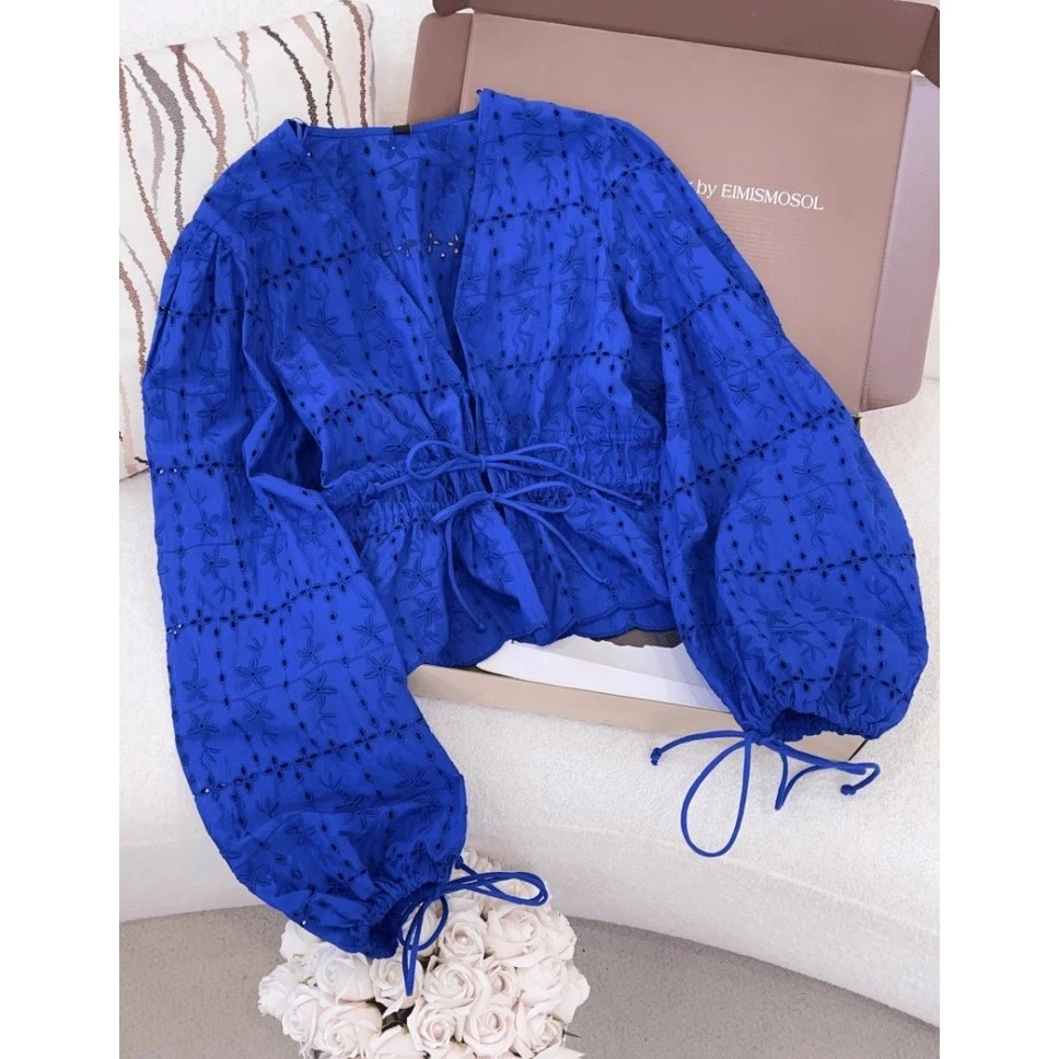 灯笼袖系带镂空衬衫女2025夏季流行单品新款上衣重工设计感小衫潮