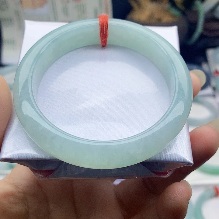 翡翠未镶嵌手镯缅甸天然翡翠A货58