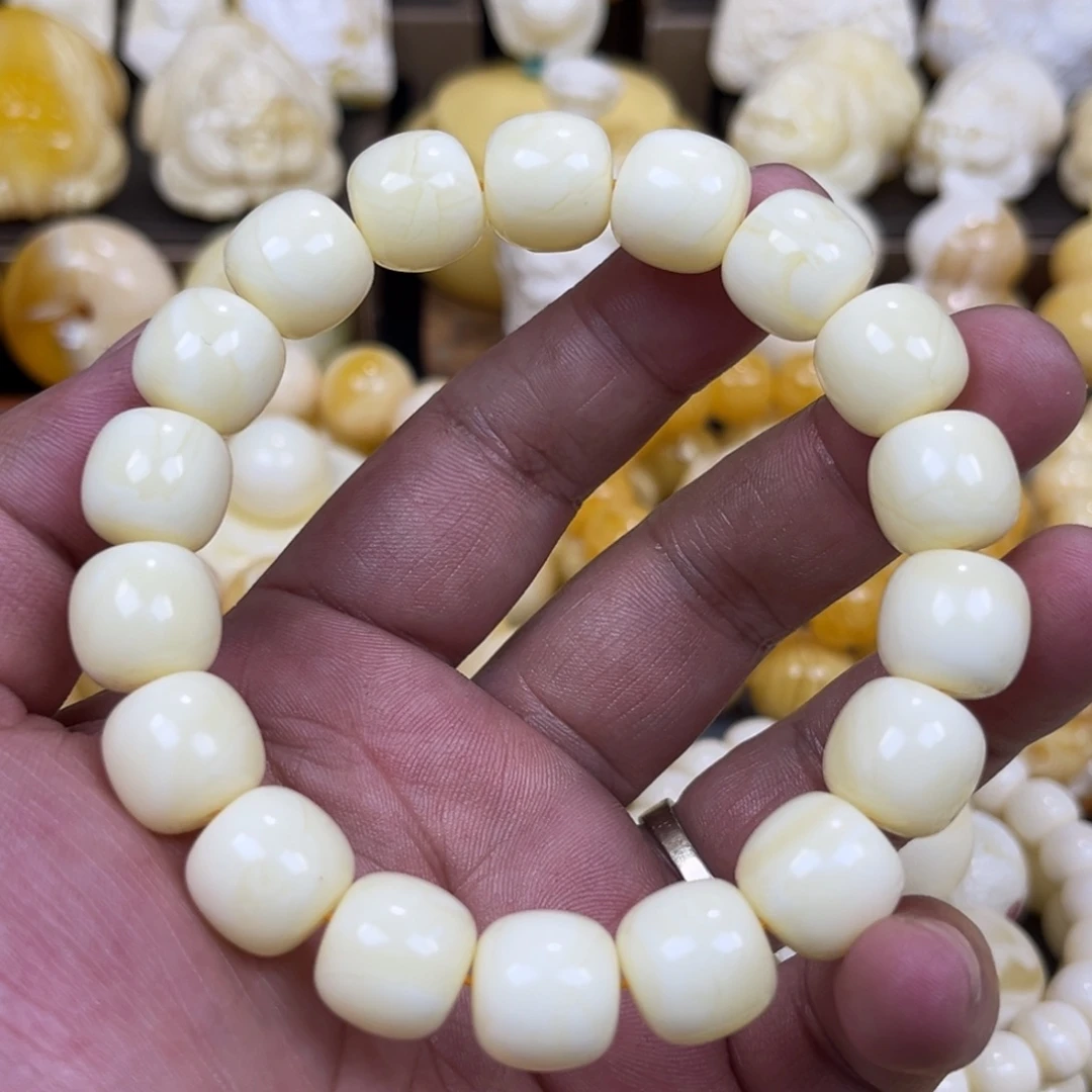 琥珀未镶嵌手串同料白蜡老邢13mm