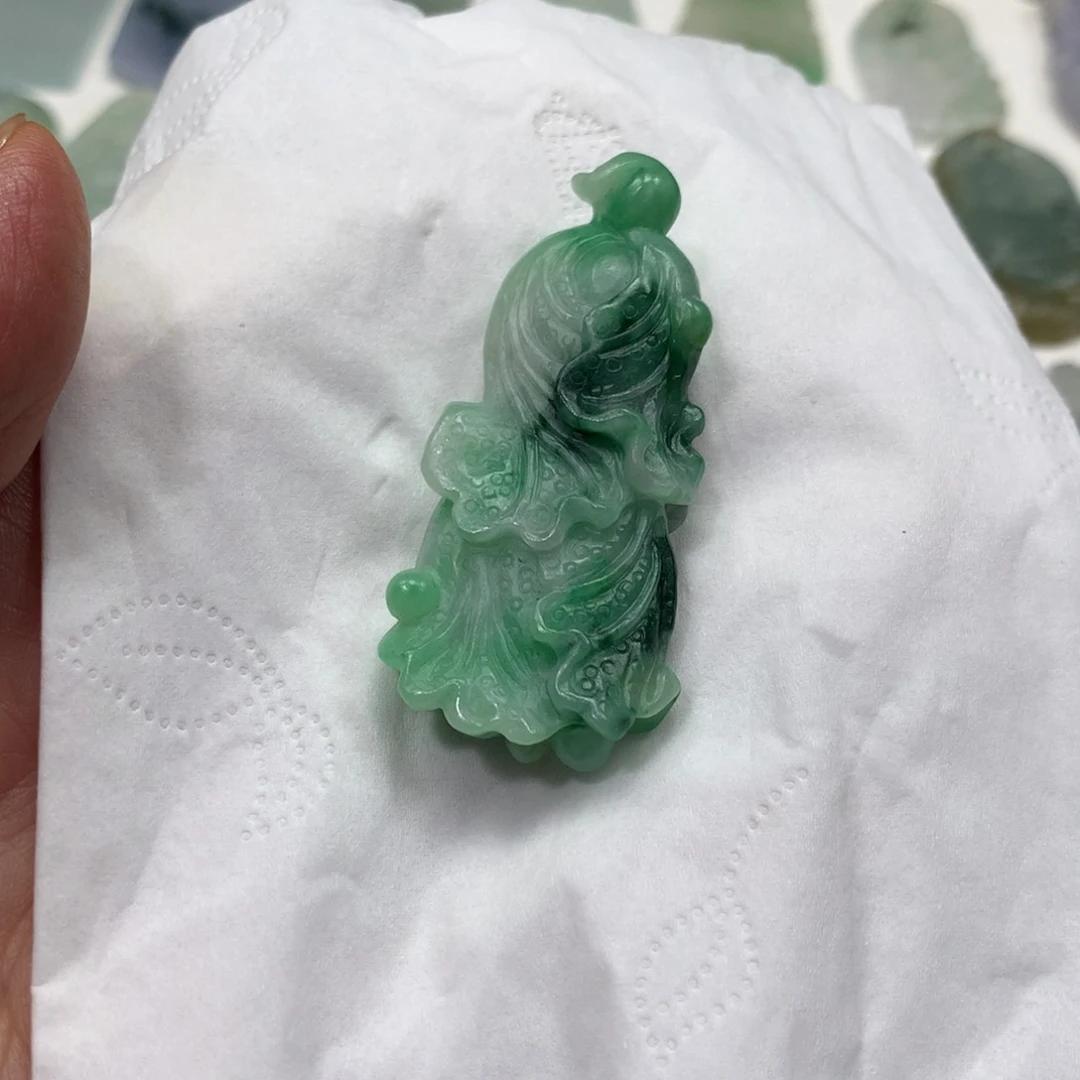 未镶嵌定制翡翠白菜 毛货 无鉴赏期