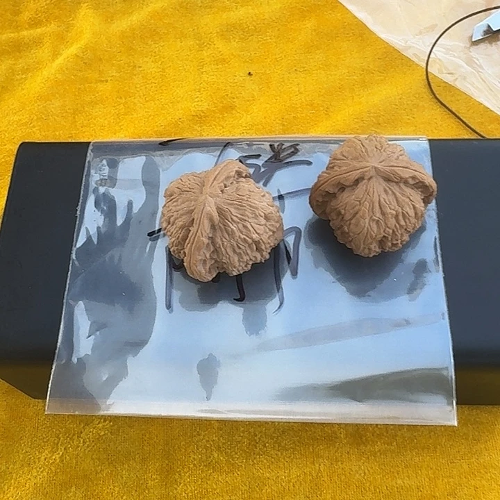 阿***力文玩核桃吊坠啦啦啦啦