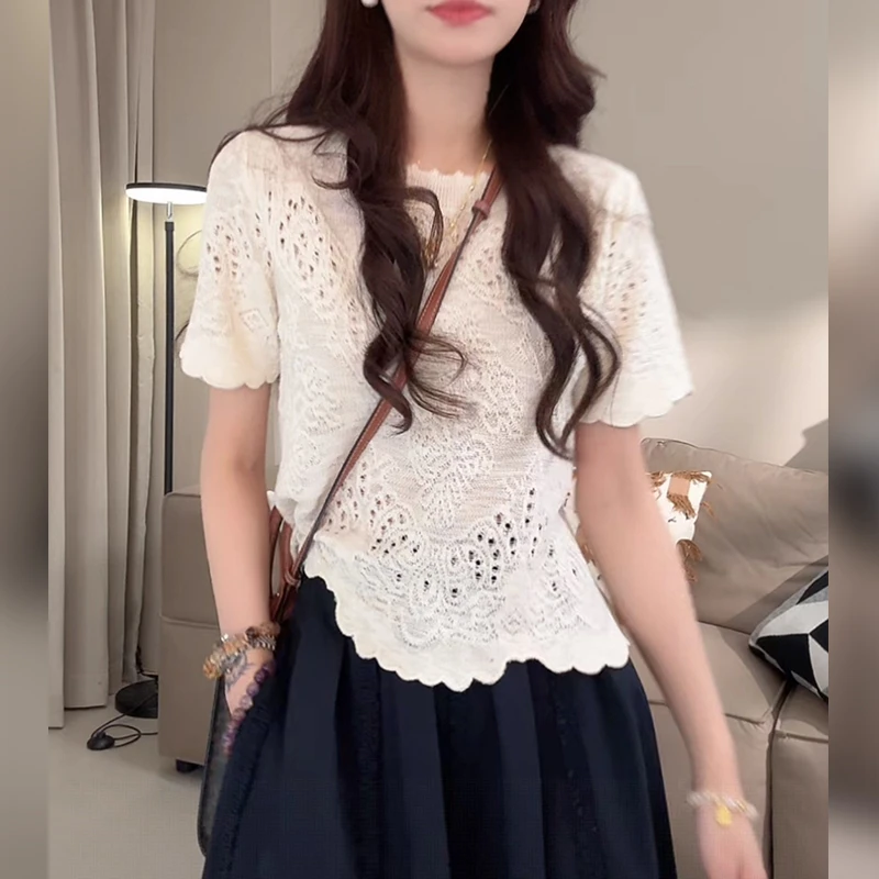 时尚设计感钩花镂空针织衫短袖女士2025新款夏季洋气百搭圆领上衣