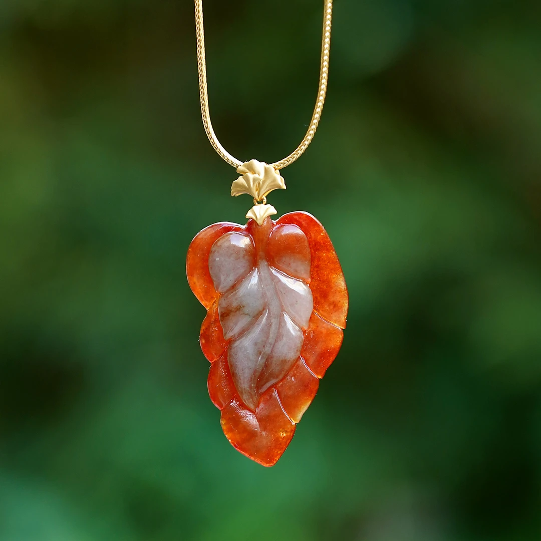 【枫之密语】双色巧雕叶形宝石红翡翠吊坠 18k金镶油润腾冲老料