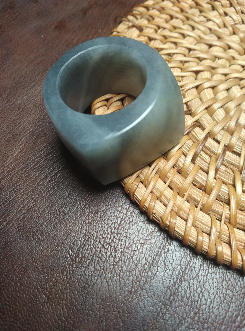 新疆和田玉青花籽板子