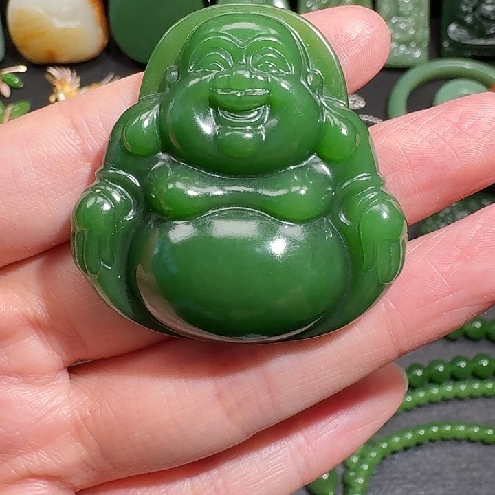 颈饰未镶嵌和田玉（碧玉）俄罗斯碧玉辣阳绿