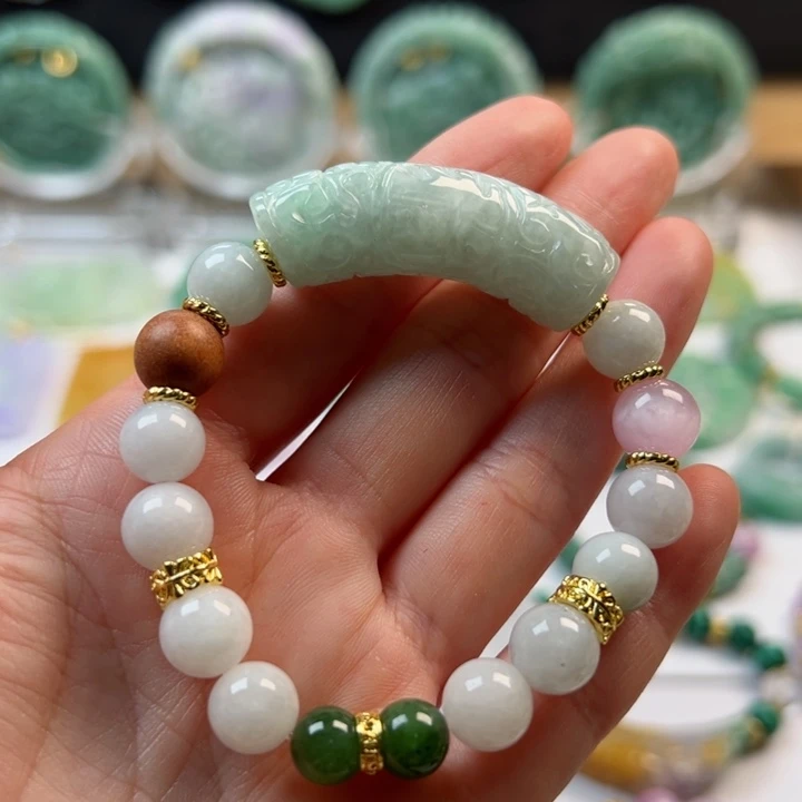 未镶嵌手链翡翠吊坠