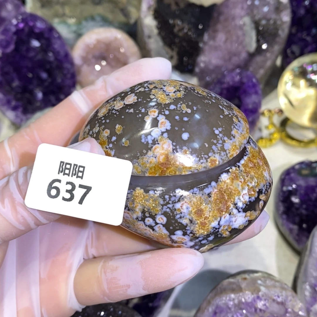 未镶嵌水晶大型摆件（非配饰）