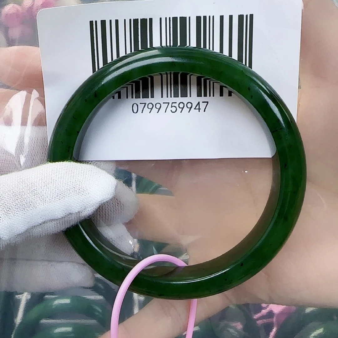 和田玉（碧玉）手镯未镶嵌61