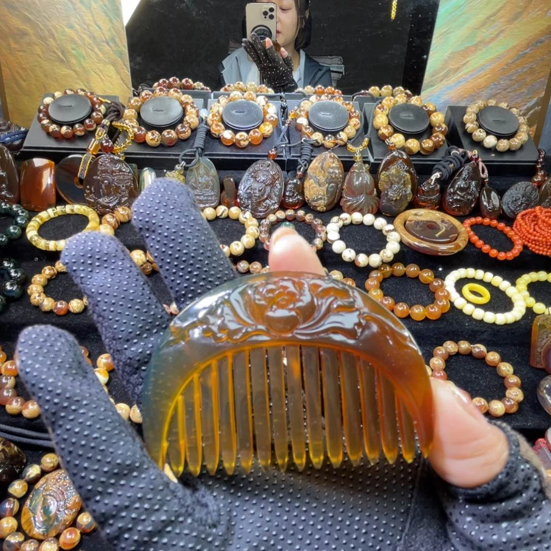 未镶嵌琥珀手链梳子