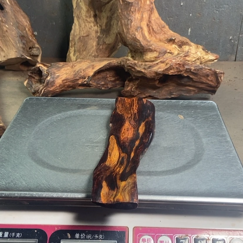 【闪购商品】黄花梨/降香黄檀?***觅