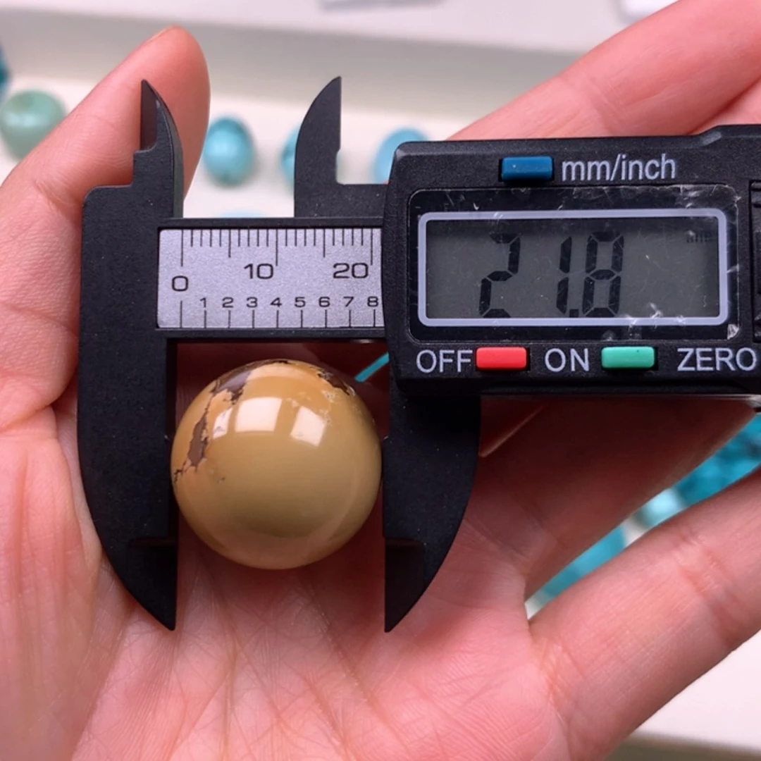 【闪购商品】未镶嵌绿松石珠宝奇石