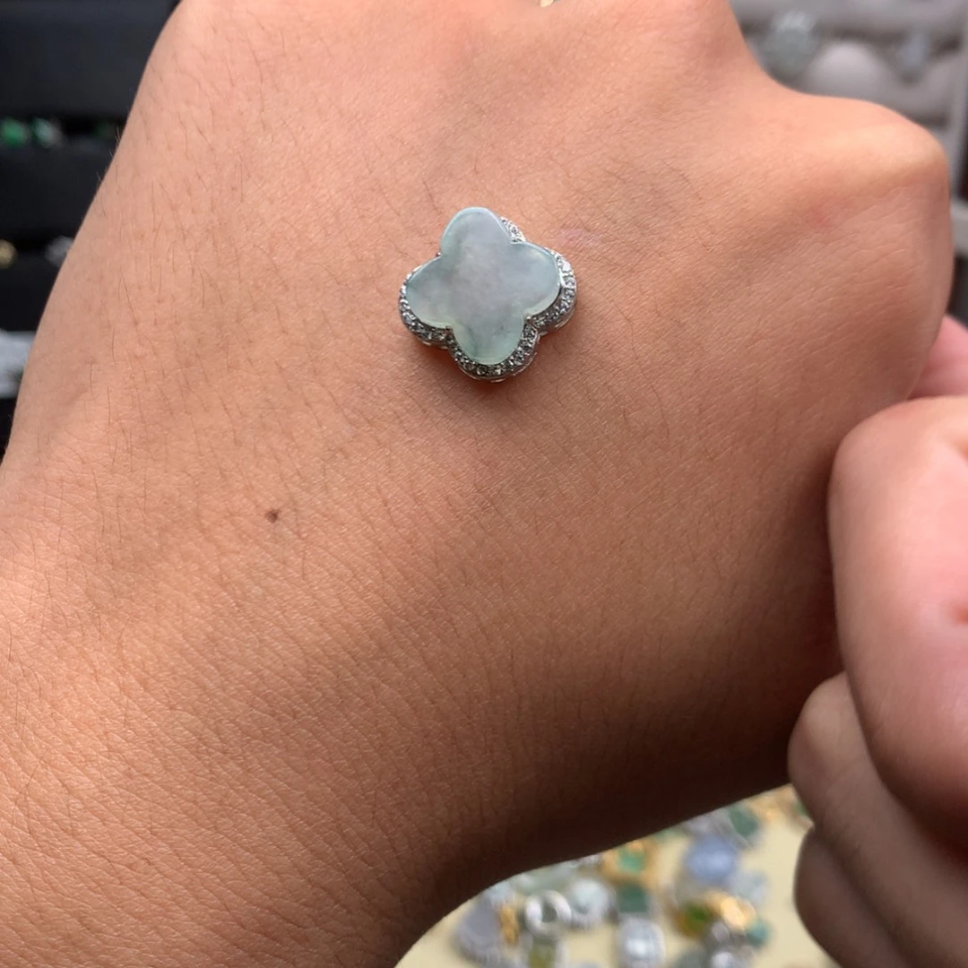 翡翠未镶嵌戒指你是