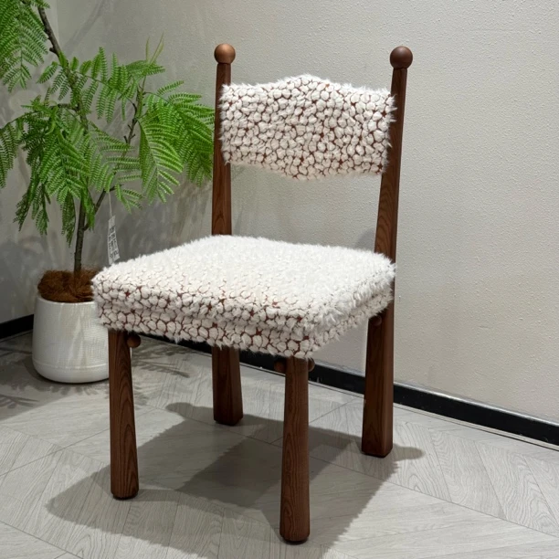 王子椅法式复古餐桌椅设计师实木餐椅网红餐厅白蜡木椅子网红家具