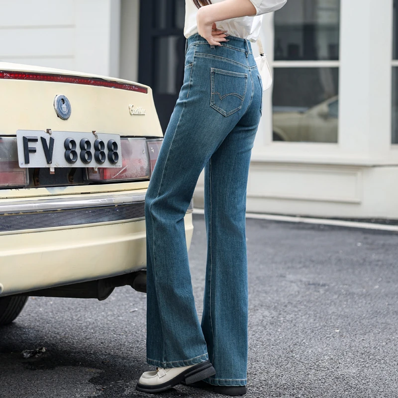 直筒微喇牛仔裤女2025春秋新款复古高级宽松显瘦长裤垂感喇叭裤