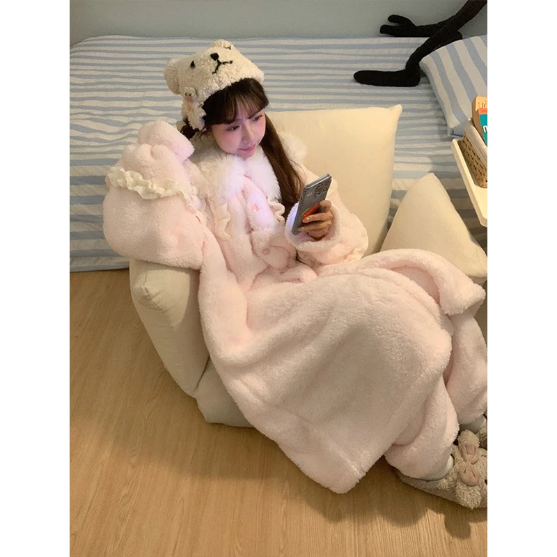 毛绒花边可爱甜美珊瑚绒睡衣女秋冬加厚睡袍长裤家居服套装可外穿