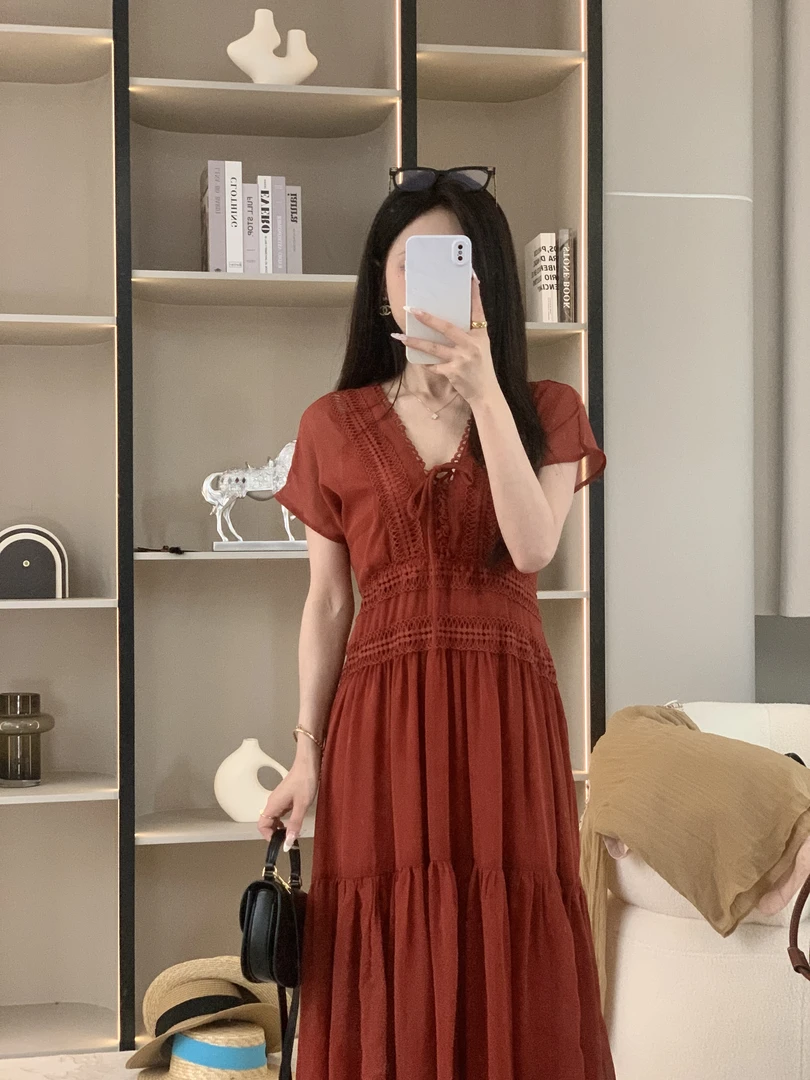 鱼er【红色典藏】设计师高定/重工蕾丝花边显瘦气质连衣裙-YR24069