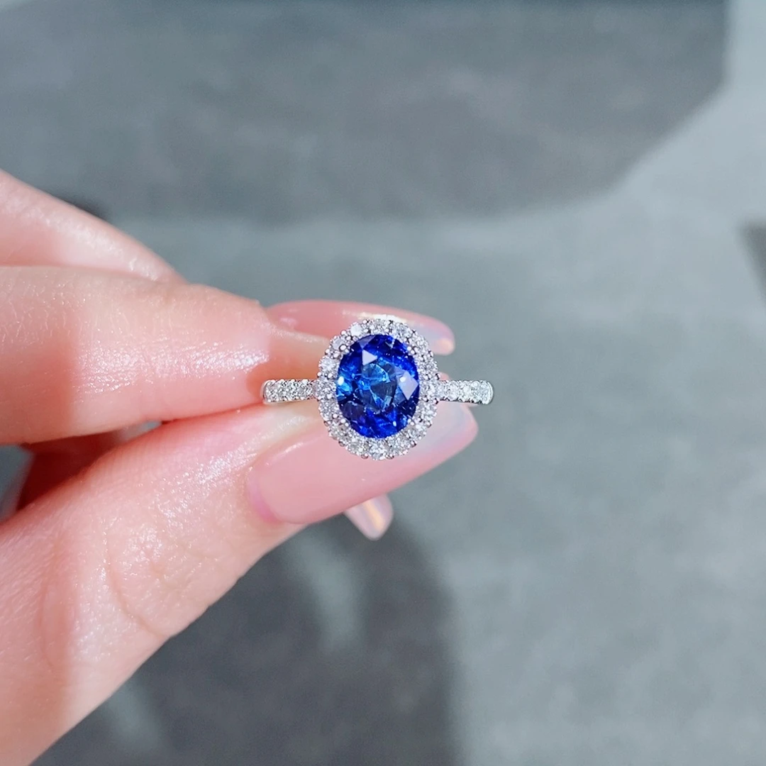 蓝宝石戒指18K金镶嵌1.99ct