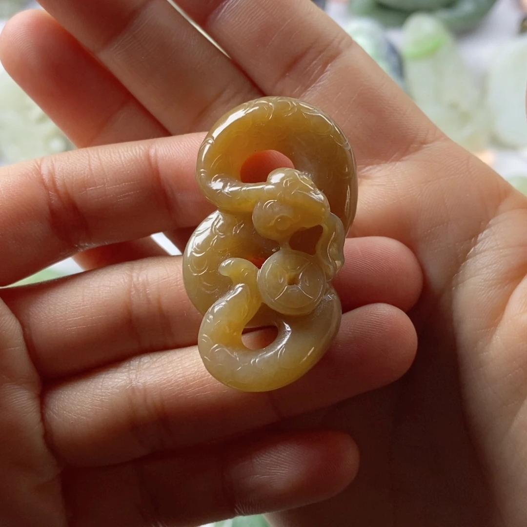 未镶嵌和田玉挂件