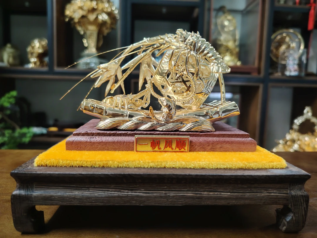 【一帆风顺】文创工艺品带须龙虾蟹笼竹排，长17*12*16