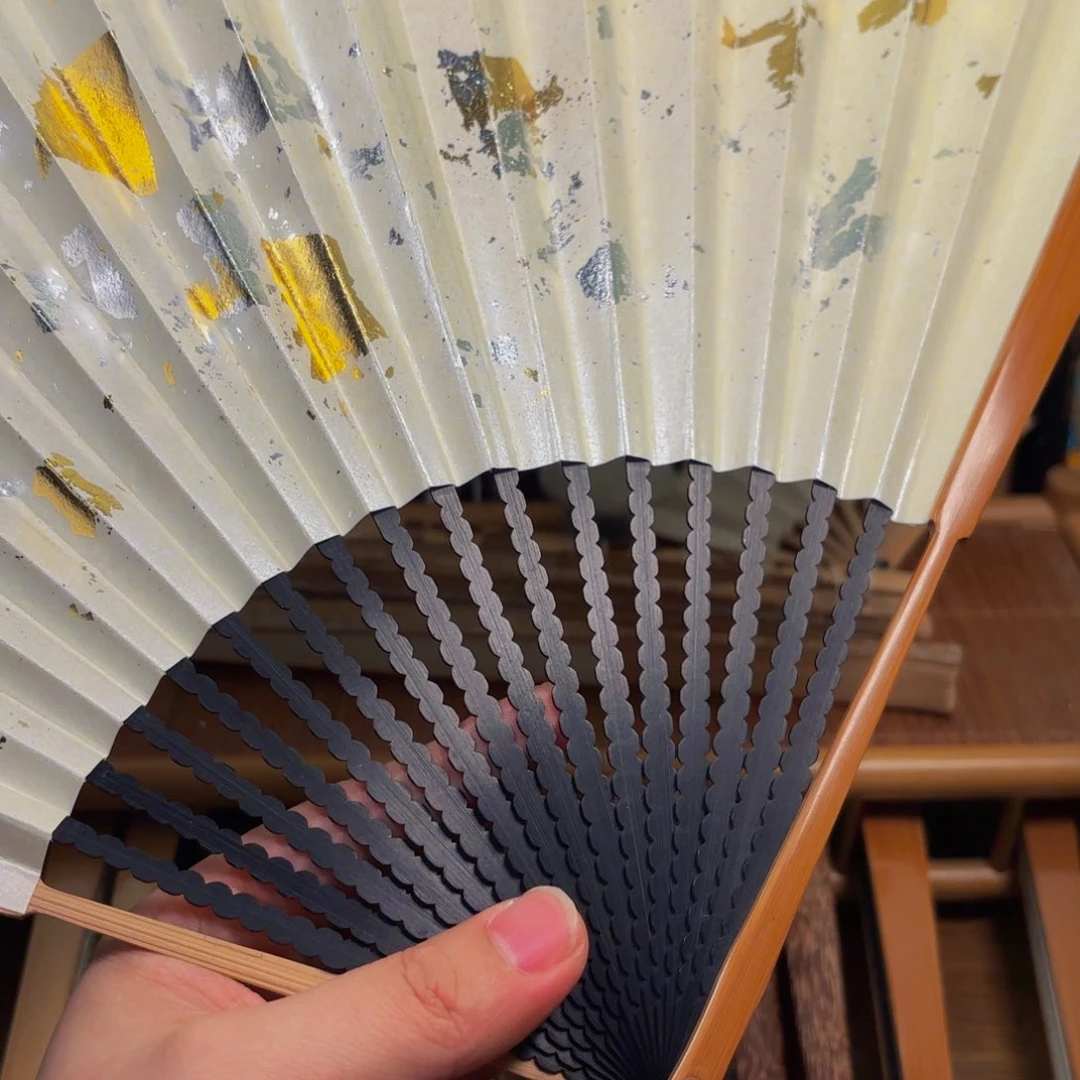 扇子白撒金龙鳞老川料158