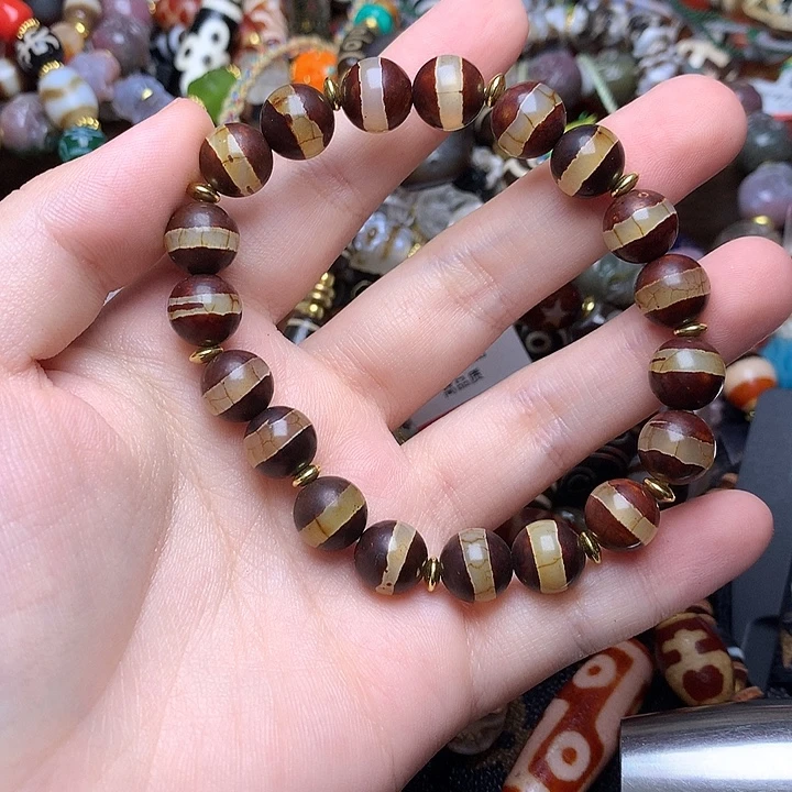 未镶嵌发一条玛瑙/玉髓