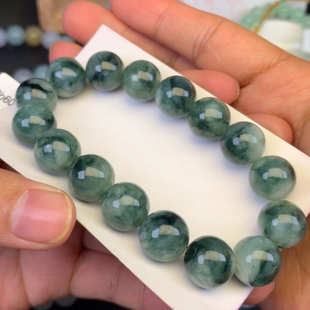 翡翠未镶嵌颈饰天然缅甸翡翠A货卡12.6