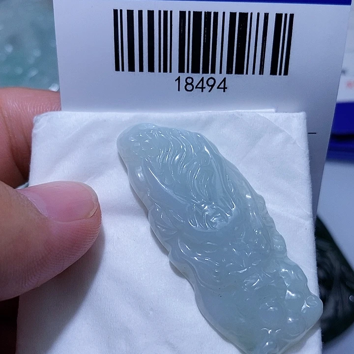 颈饰未镶嵌翡翠天光墟翡翠市场现金代购