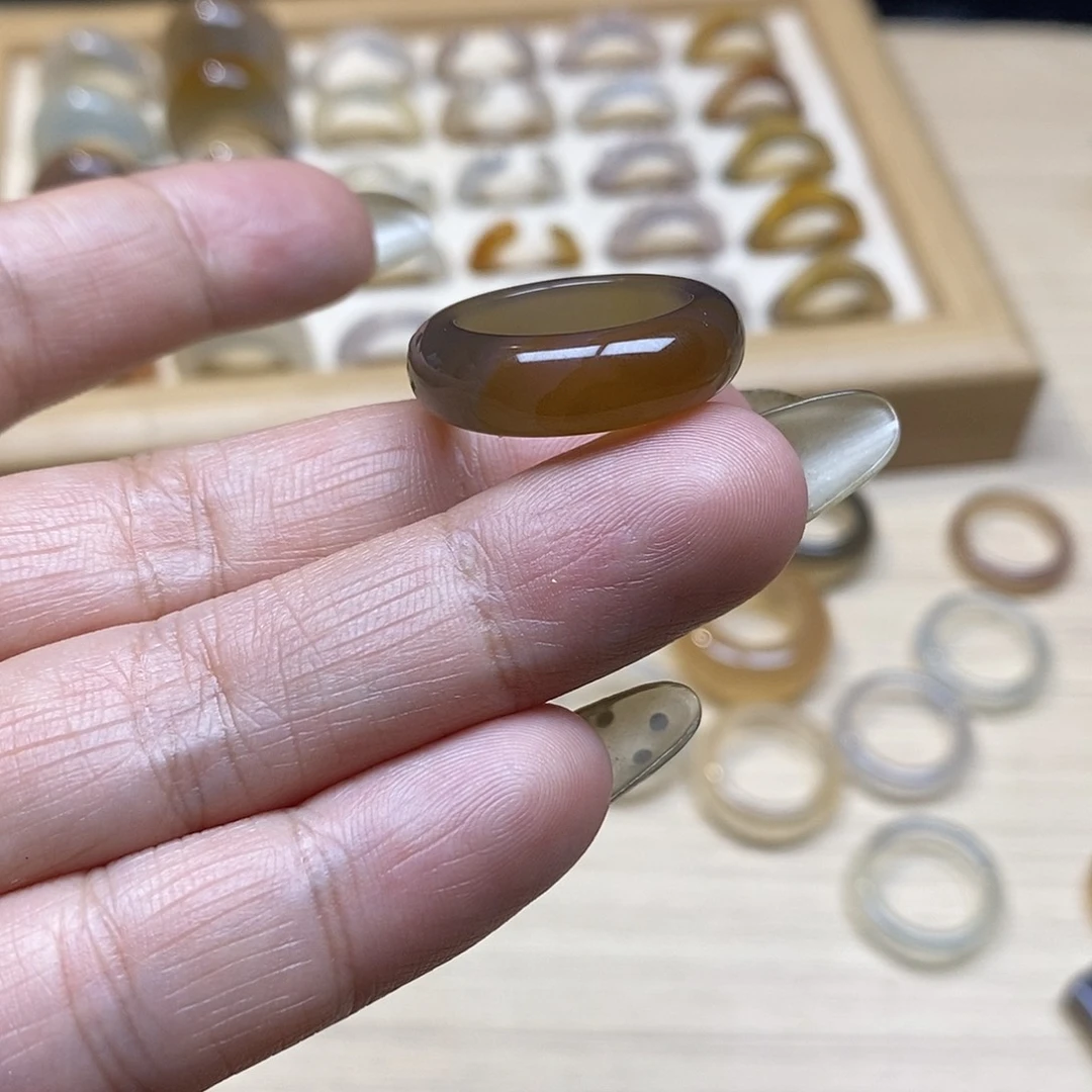 玛瑙/玉髓未镶嵌戒指A05港14不退换