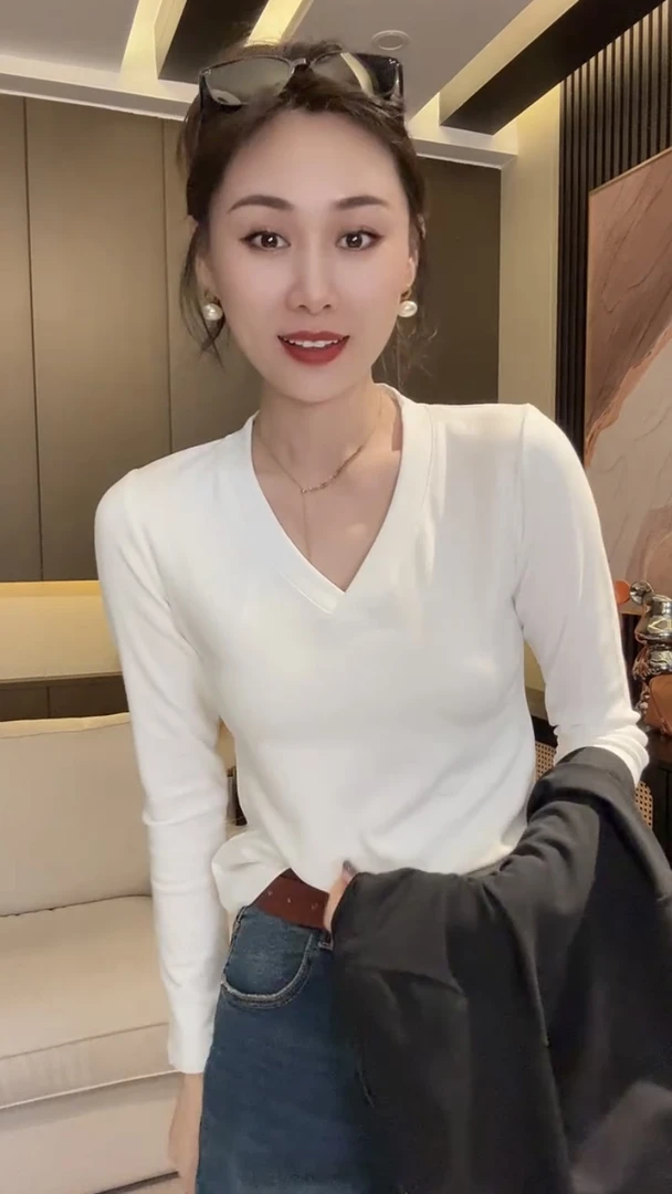 小v领打底衫女内搭新款t恤长袖洋气纯欲显瘦修身上衣