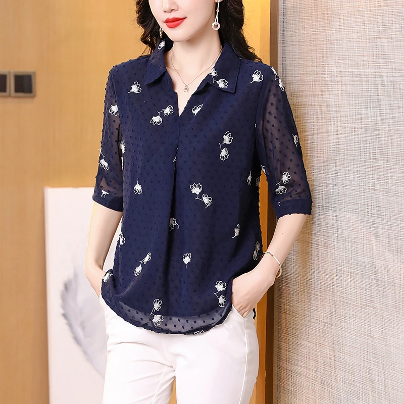 法式翻领碎花雪纺衬衫女2025季新款中袖衬衣宽松大码遮肚夏装上衣