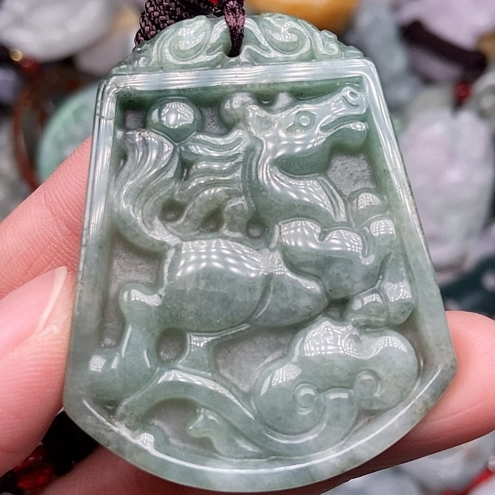颈饰未镶嵌翡翠翡翠