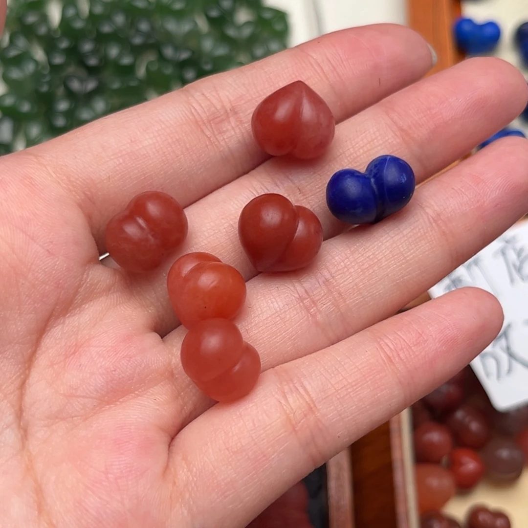 玛瑙/玉髓其他未镶嵌幸**?屁桃默认微瑕打孔不退换13号