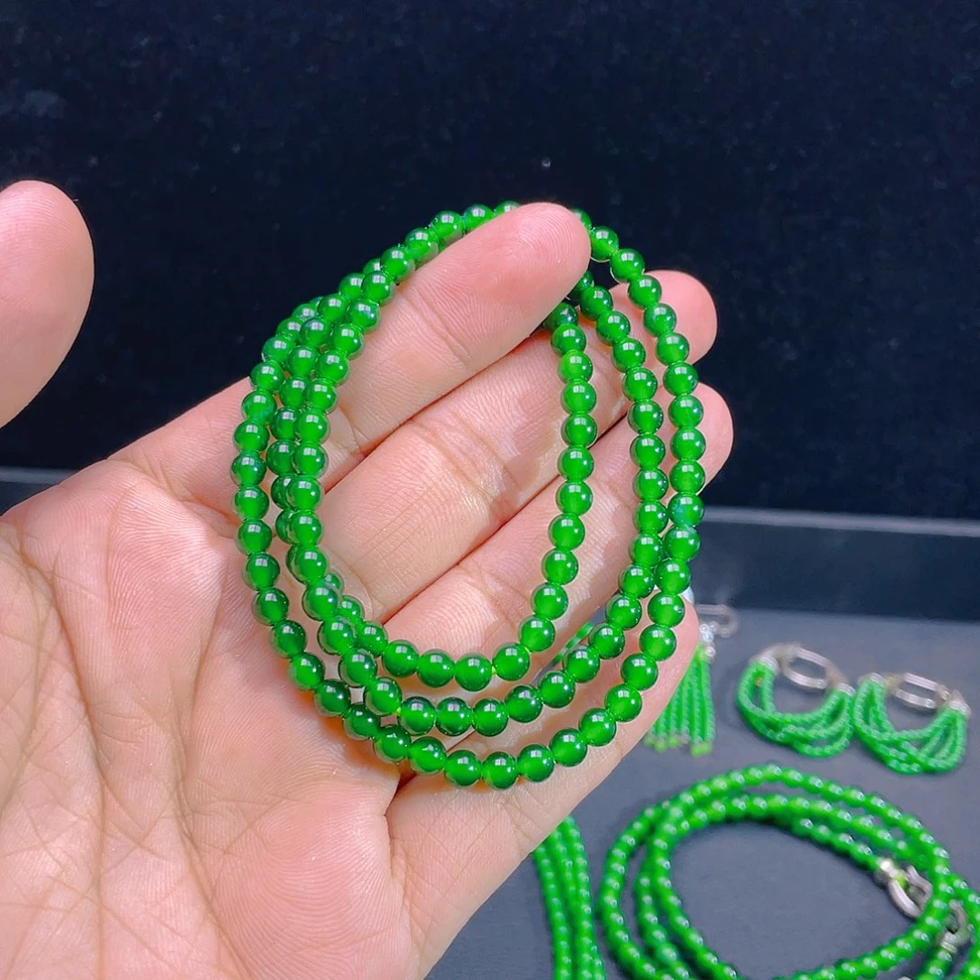 颈饰未镶嵌翡翠A货卡5