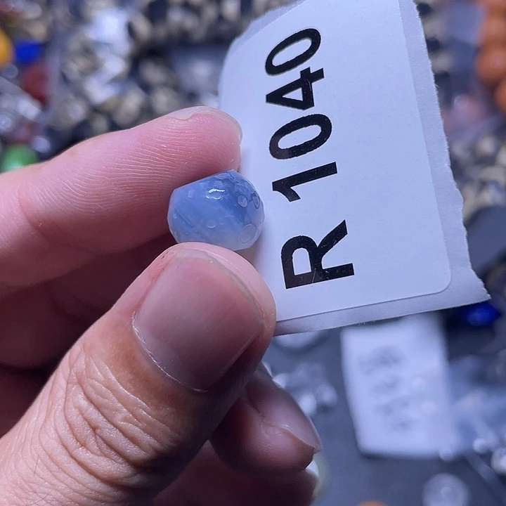 玛瑙/玉髓未镶嵌珠宝半成品瑕疵