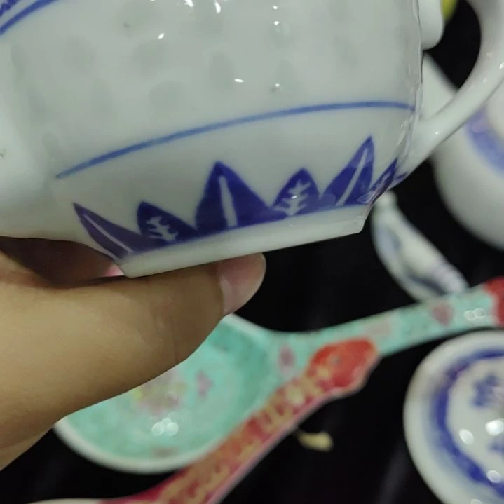 烈***奶陶瓷景德镇小壶一个