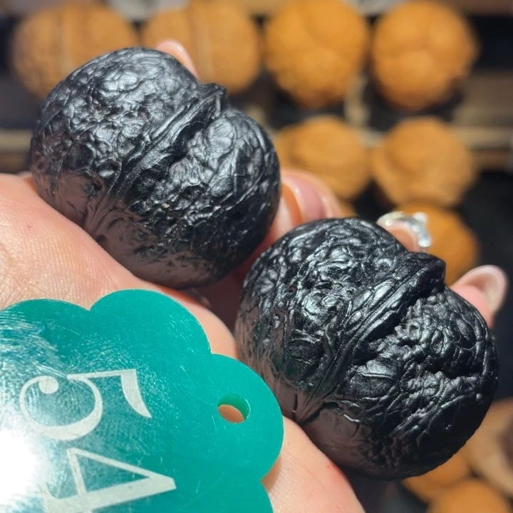 地闷元宝核桃尺寸35