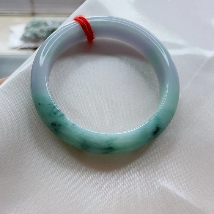 翡翠手镯未镶嵌天然a货翡翠手镯