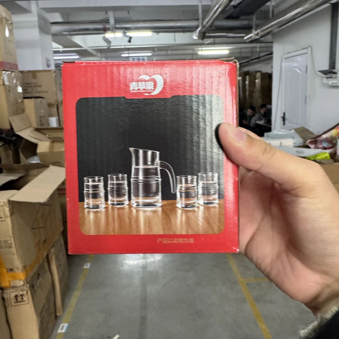 【清仓】白酒分酒器酒杯一壶四杯