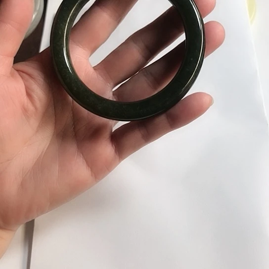 和田玉（碧玉）未镶嵌珠宝半成品