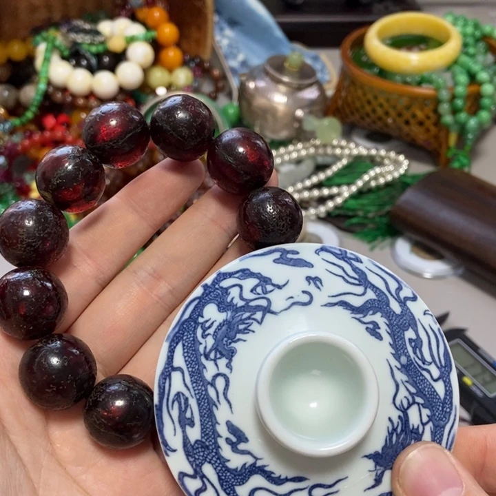 瓷片不会哈哈哈哈哈哈哈哈吧