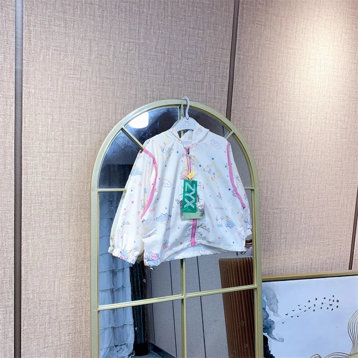 AR085   宝宝碎花双层薄外套  春款