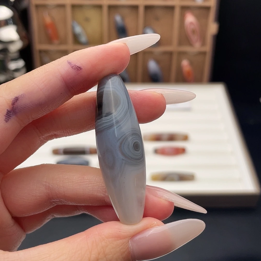 玛瑙/玉髓颈饰合金北***海