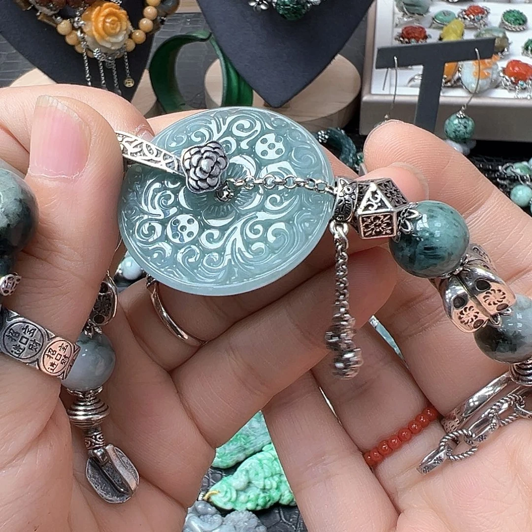 翡翠戒指未镶嵌张****￴