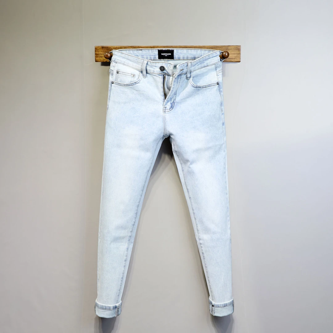 DeweLvum浅蓝色纯色简约百搭弹力简单时尚休闲小脚裤修身牛仔裤男