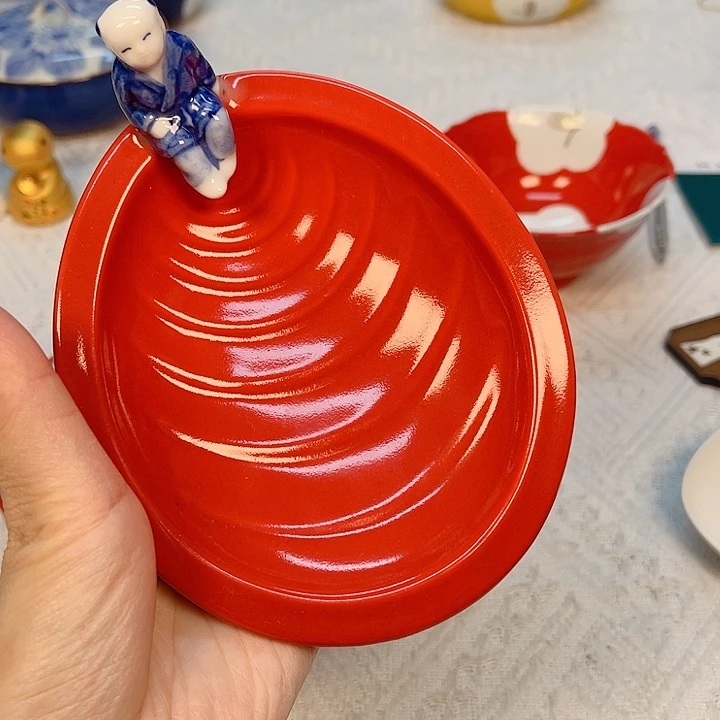 瓷片The first thing