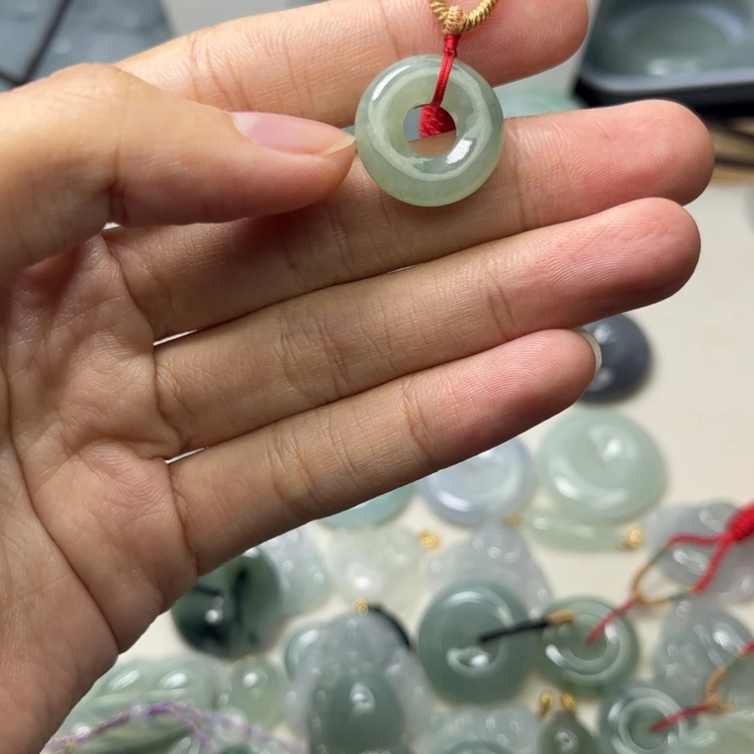 九***哥翡翠未镶嵌颈饰天然翡翠Ａ货