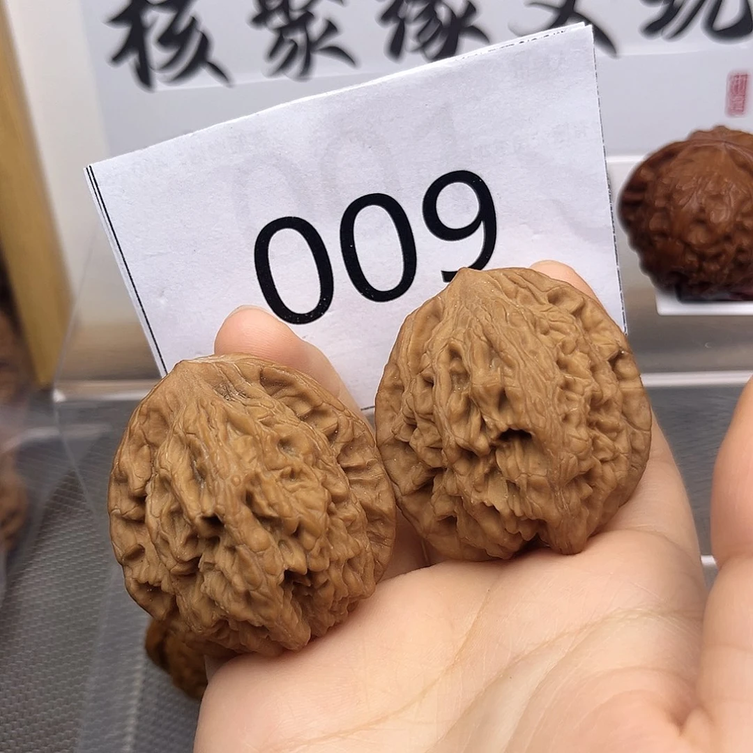 把件文玩核桃44尺虎头